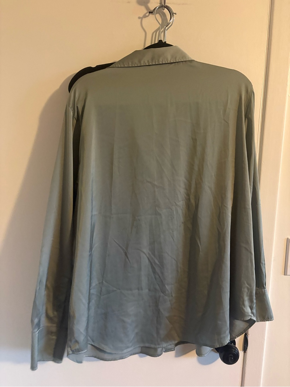 H&M Olive Green Satin-Look Button Shirt - Picture 2 of 3